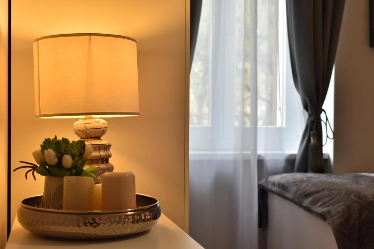 Zadar Center Beach Apartment - Directly On The Sea Εξωτερικό φωτογραφία