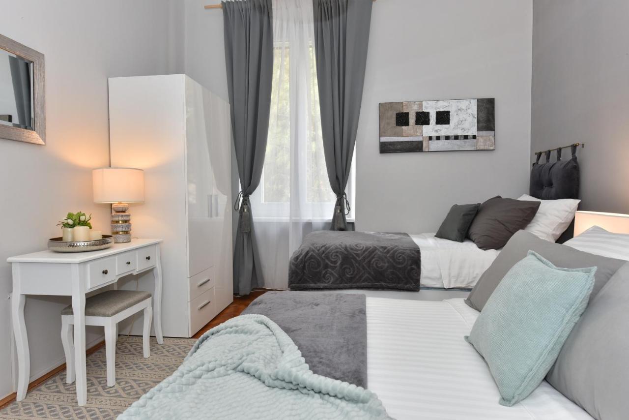 Zadar Center Beach Apartment - Directly On The Sea Εξωτερικό φωτογραφία